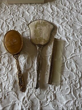 Vintage-Inspired Gold and Silver Hand Mirror and Comb Set